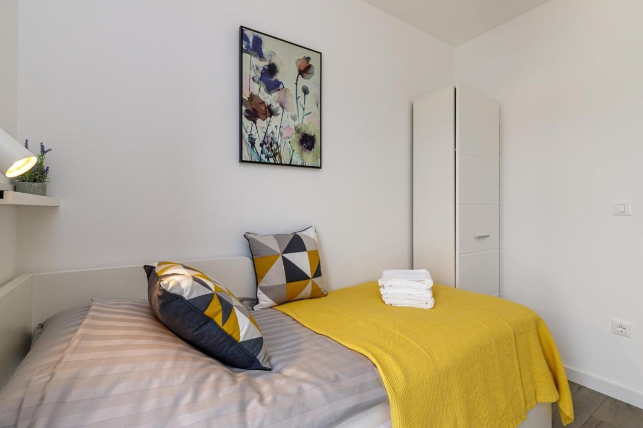 Sabena Apartment With Private Whirlpool 포레치 외부 사진