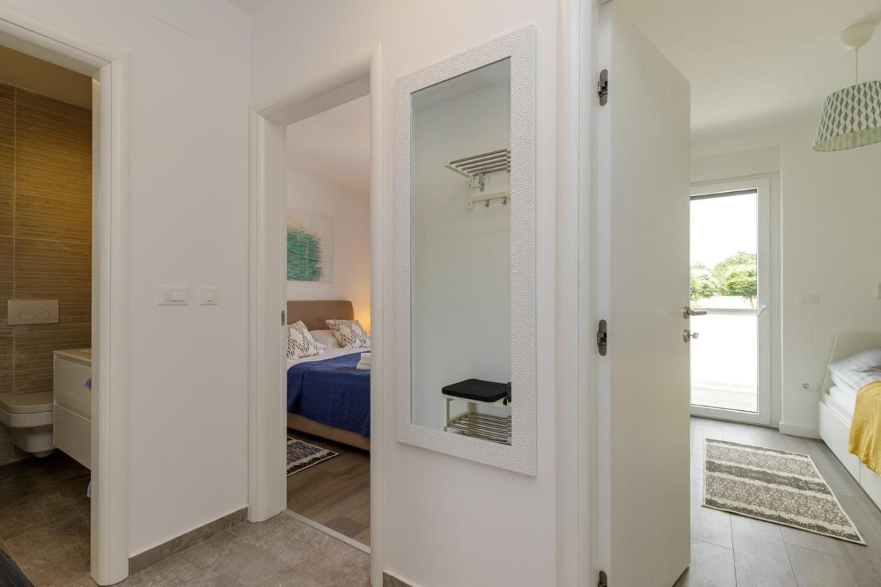 Sabena Apartment With Private Whirlpool 포레치 외부 사진